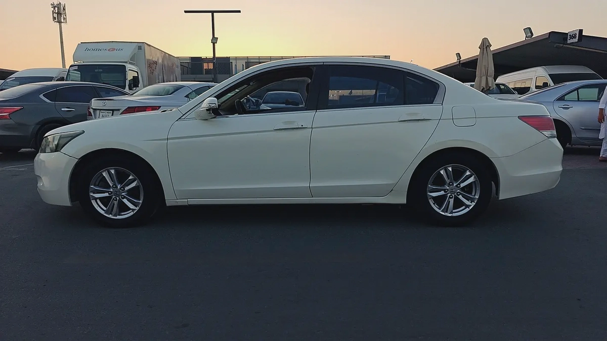 Honda Accord i-VTEC 2009 GCC Specs-8-8