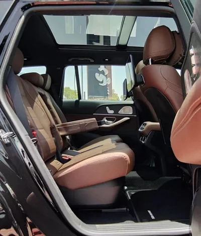 Mercedes Benz GLS450 4M PREMIUM AMG Dark Series Full Option Under Warranty 2026 GCC-10