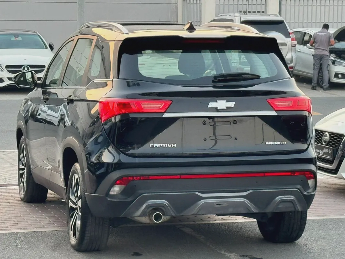 Chevrolet Captiva Premium 2023 GCC Specs-4-4