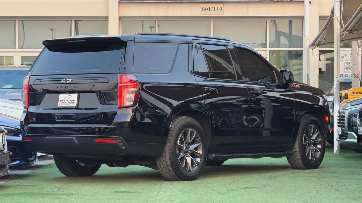 Chevrolet Tahoe z71 2024 | Gcc Specs | Under Warranty-2-2