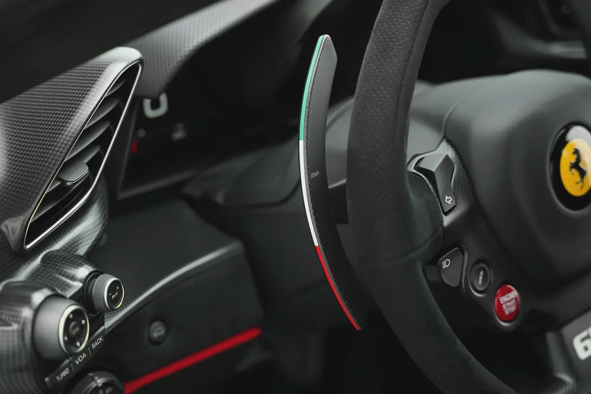 2019 Ferrari 488 Pista Piloti-11-11