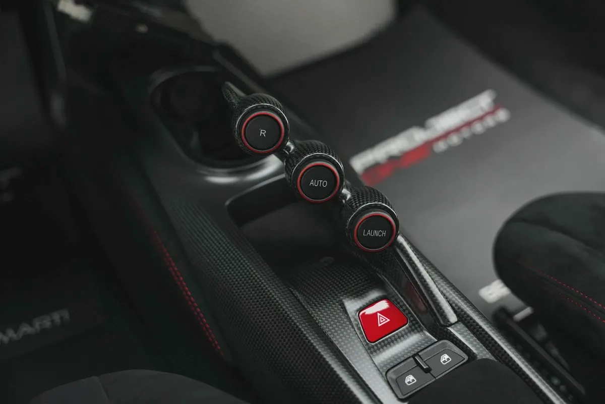 2019 Ferrari 488 Pista Piloti-13-13