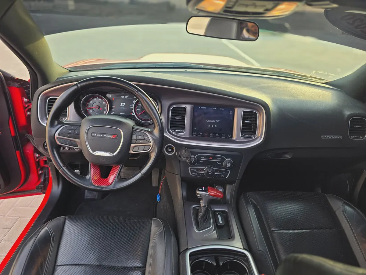 Dodge Charger 2020-11-11