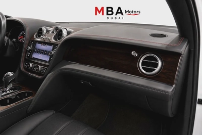 Bentley Bentayga W12 AWD 2018 | Low Mileage-12