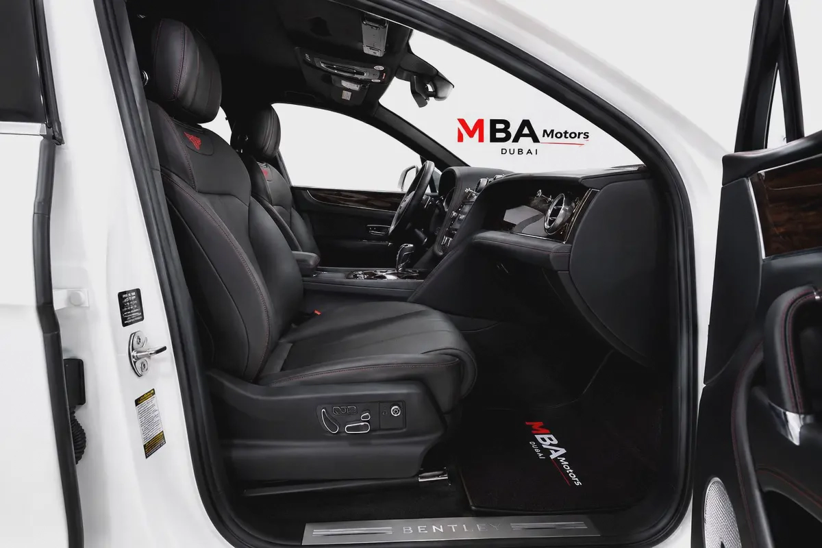 Bentley Bentayga W12 AWD 2018 | Low Mileage