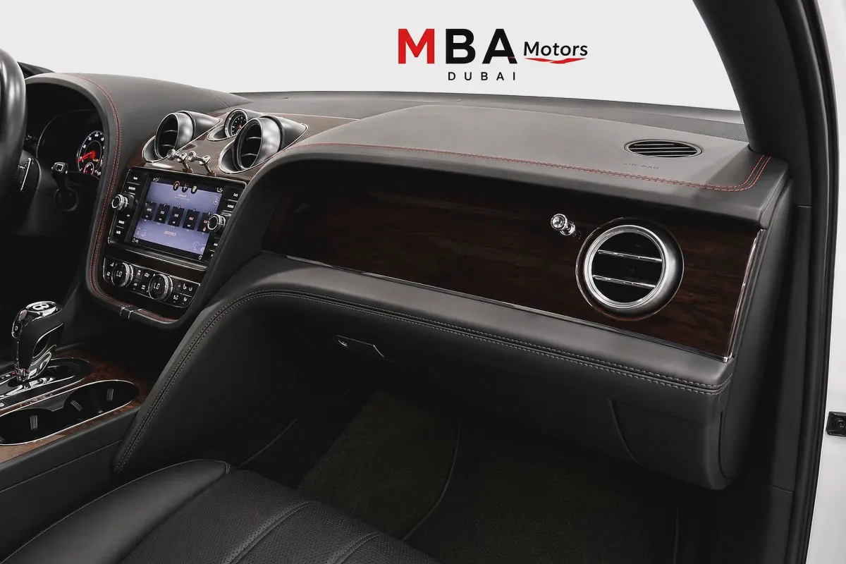 Bentley Bentayga W12 AWD 2018 | Low Mileage