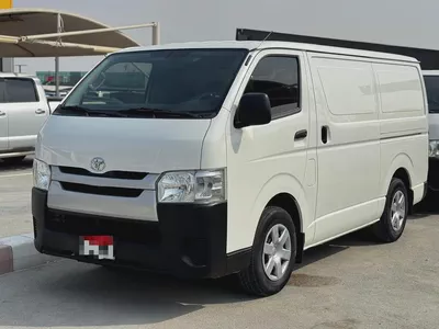 Toyota Hiace Commuter 2018 GCC Specs-1