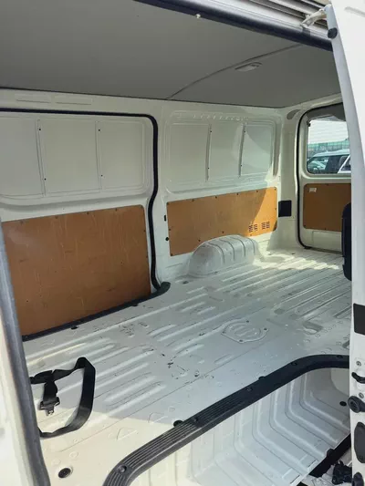 Toyota Hiace Commuter 2018 GCC Specs-4