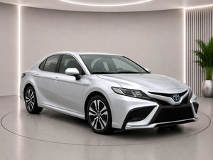2024 Toyota Camry LE HEV Hybrid | 43,622 KM | 2.5L Hybrid | Silver