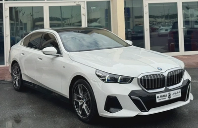 BMW 520i M kit 2024 fully loaded under warrant 2 years from Pitstop AGMC-2