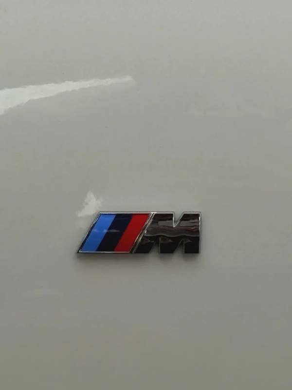 BMW 520i M kit 2024 fully loaded under warrant 2 years from Pitstop AGMC