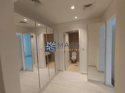 Luxurious brand 2 bedroom villa available in nasma residence for rent just 80k-14