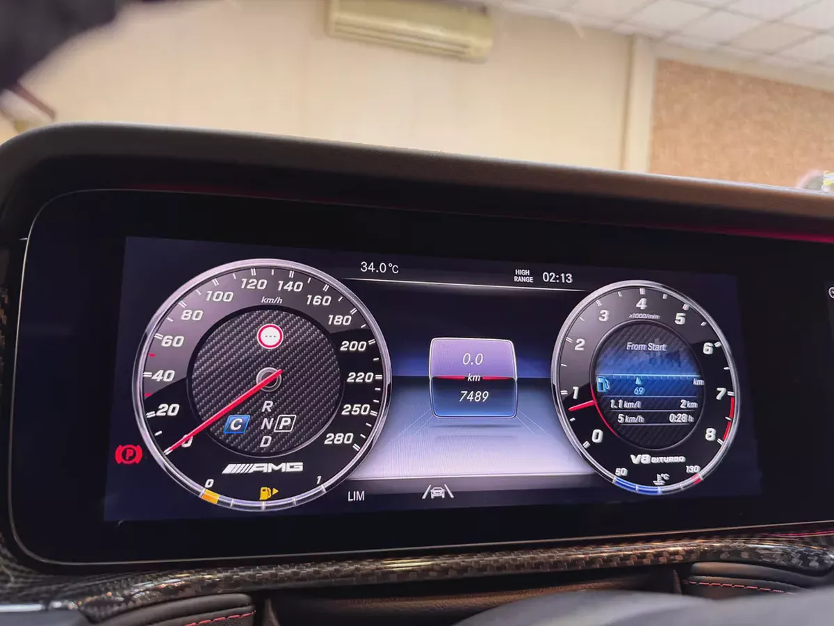 G 63 AMG / FULL OPTION / CARBON FIBER / 7,000 Km-13-13