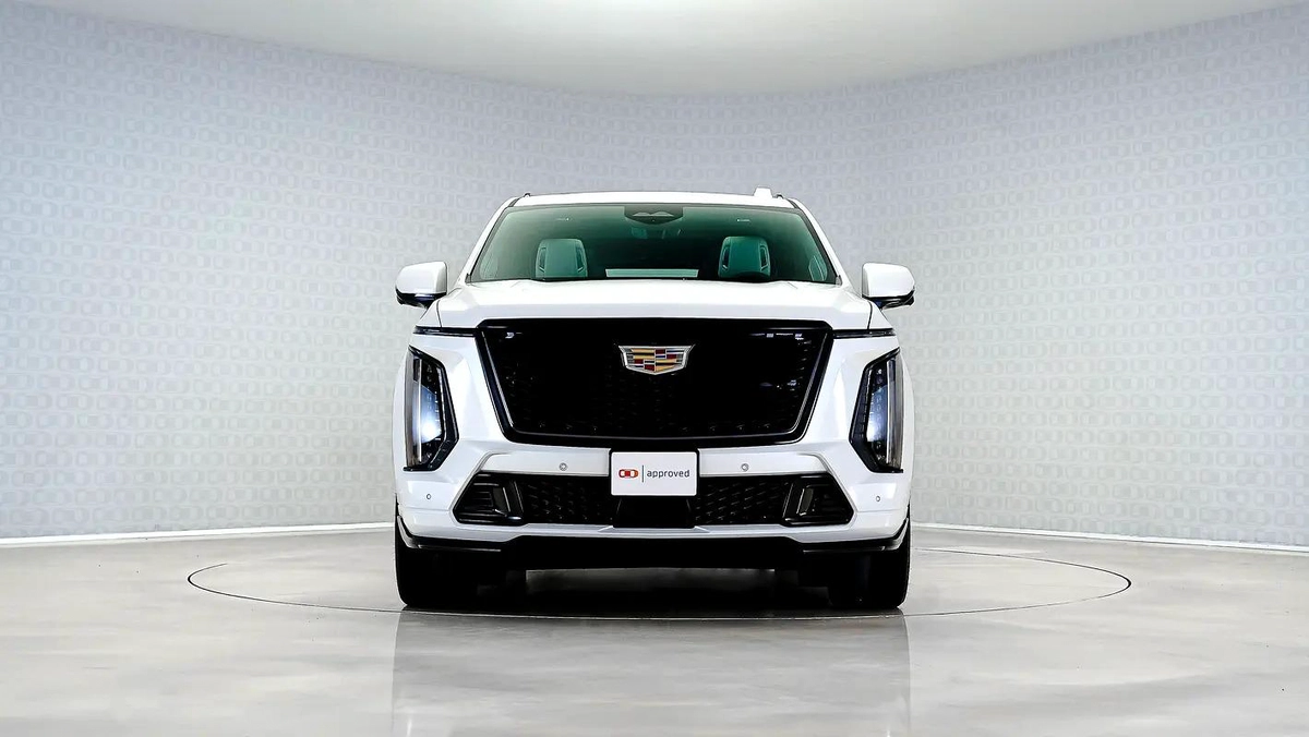 Cadillac Escalade V-1-1