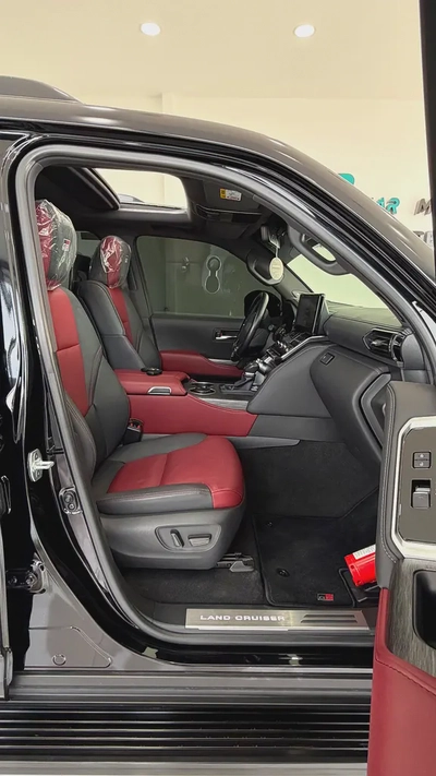 Toyota Land Cruiser GR Sport 2024 | GCC Specs | Brand New | Fully Loaded-14