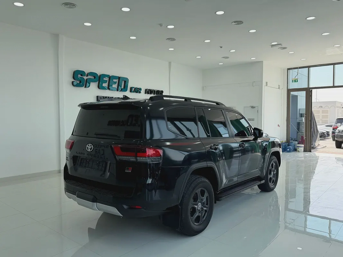 Toyota Land Cruiser GR Sport 2024 | GCC Specs | Brand New | Fully Loaded-11-11