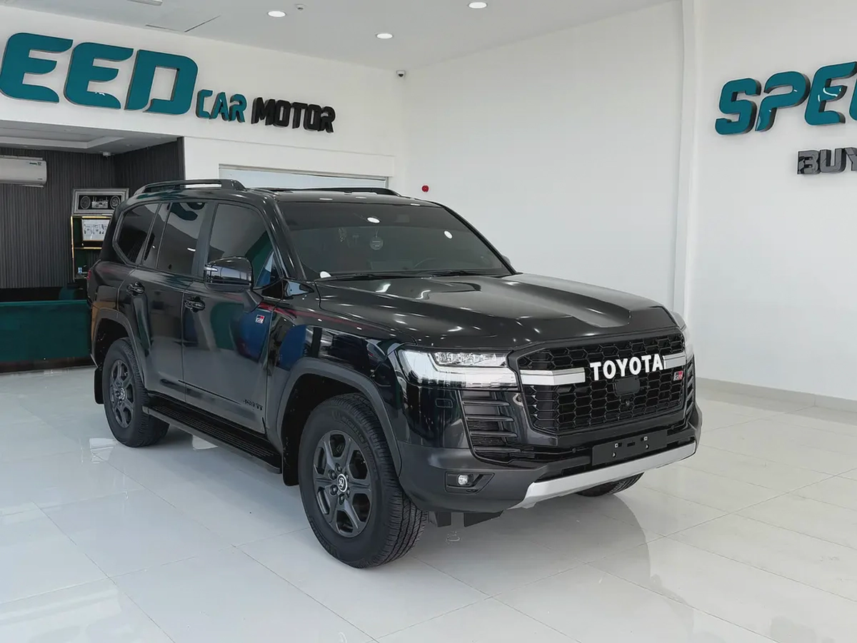 Toyota Land Cruiser GR Sport 2024 | GCC Specs | Brand New | Fully Loaded-4-4