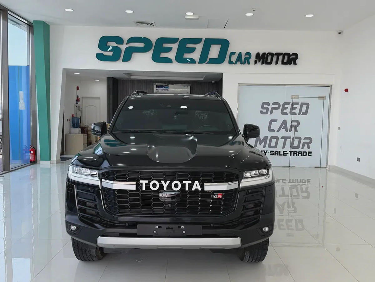 Toyota Land Cruiser GR Sport 2024 | GCC Specs | Brand New | Fully Loaded-6-6