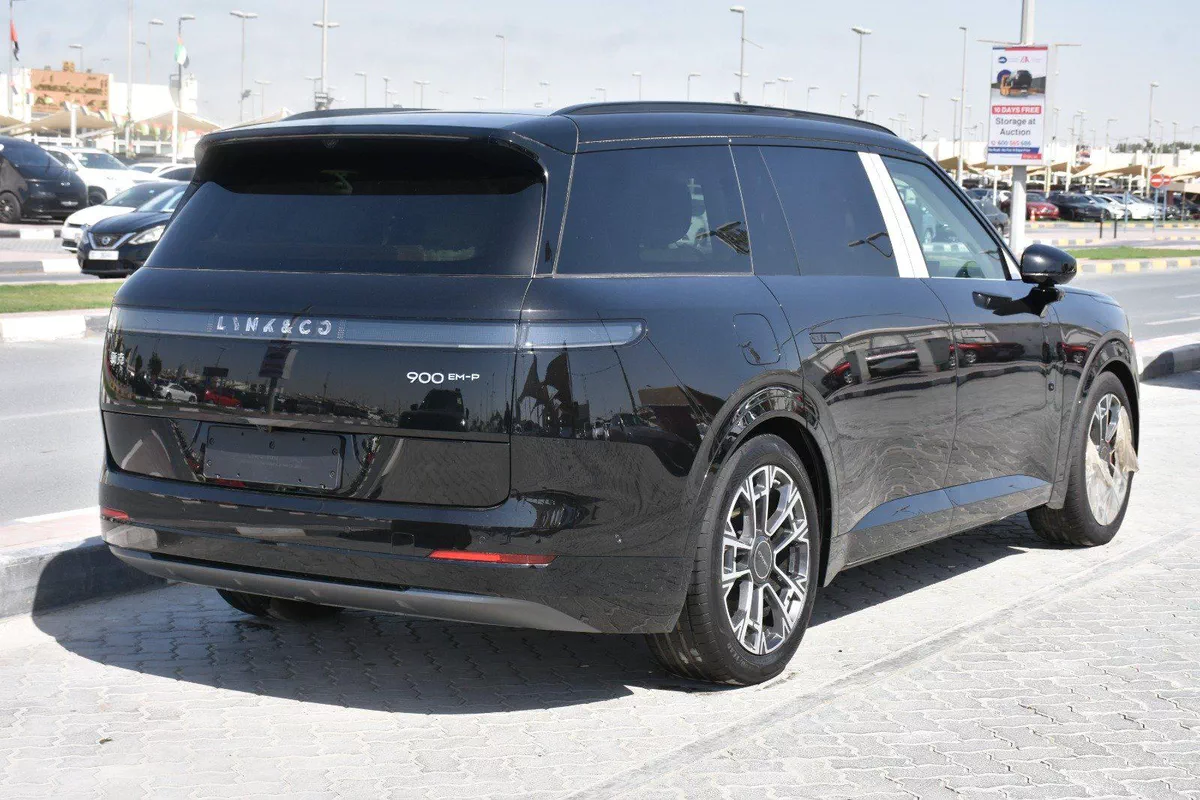 LYNK & CO 900 EMP 2025 | BLACK-15-15