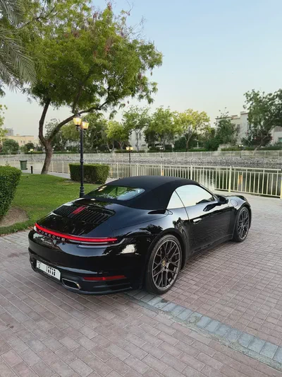 Porsche 911 Carrera 2023 GCC Specs-5