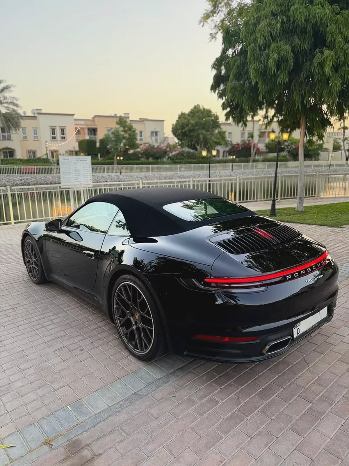 Porsche 911 Carrera 2023 GCC Specs
