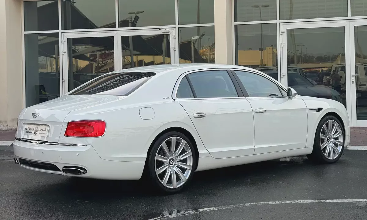 2015 Bentley Flying Spur W12 First Edition | Japanese Specs | Pristine Condition-8-8