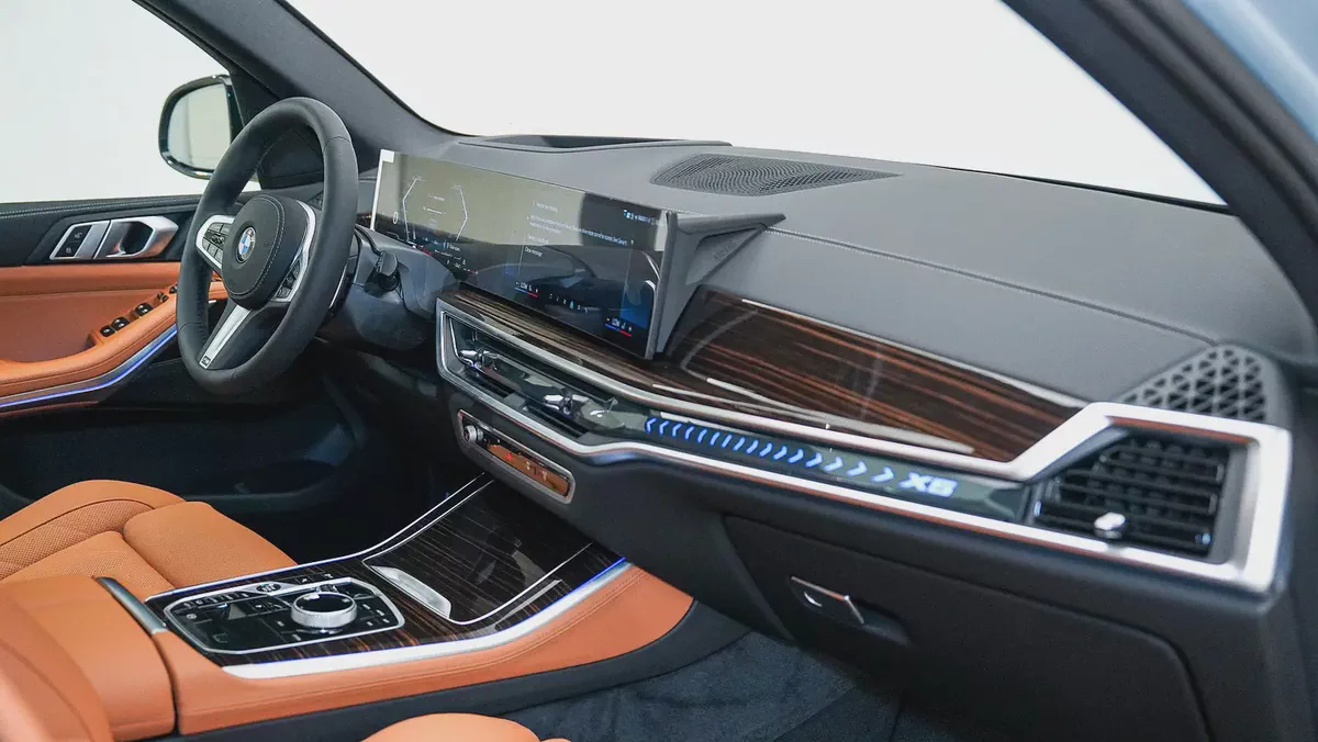 2025 BMW X5 xDrive40i M Sport | GCC Specs | AGMC Active Warranty & Service August 2029-5-5