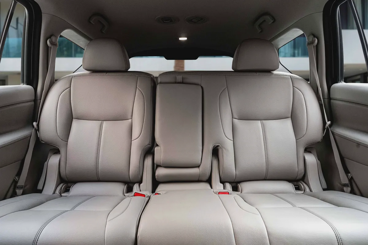 1,567 P.M | Nissan History | Titanium | 0% Downpayment-11-11