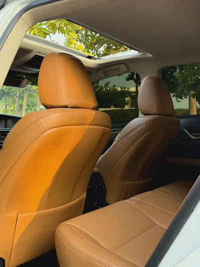 2016 Lexus GS-Series GS 200t GCC Specs in Excellent Condition-14