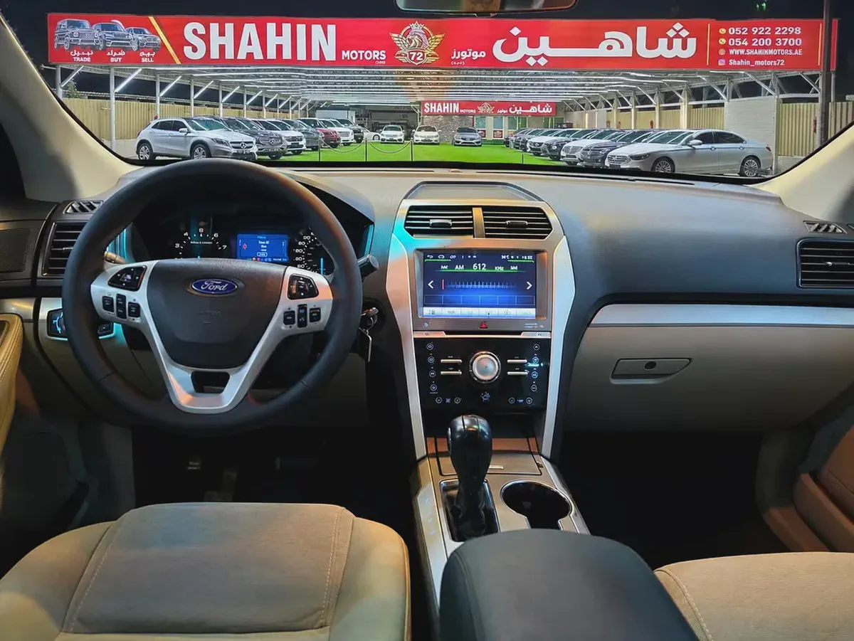 2015 Ford Explorer XLT GCC Specs in Excellent Condition-3-3