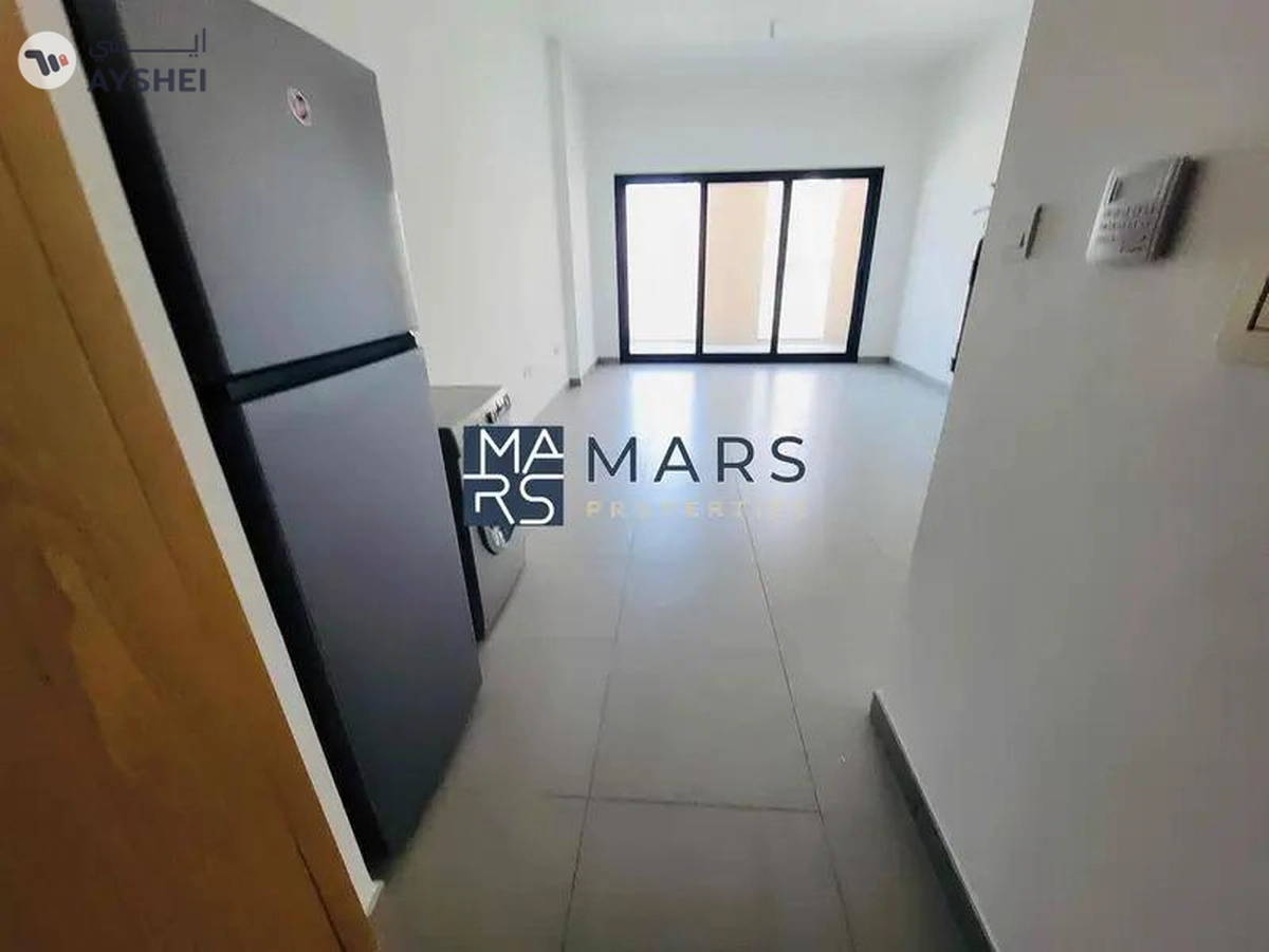 Balcony Studio | Spacious | Full Of Amenities | Resale
