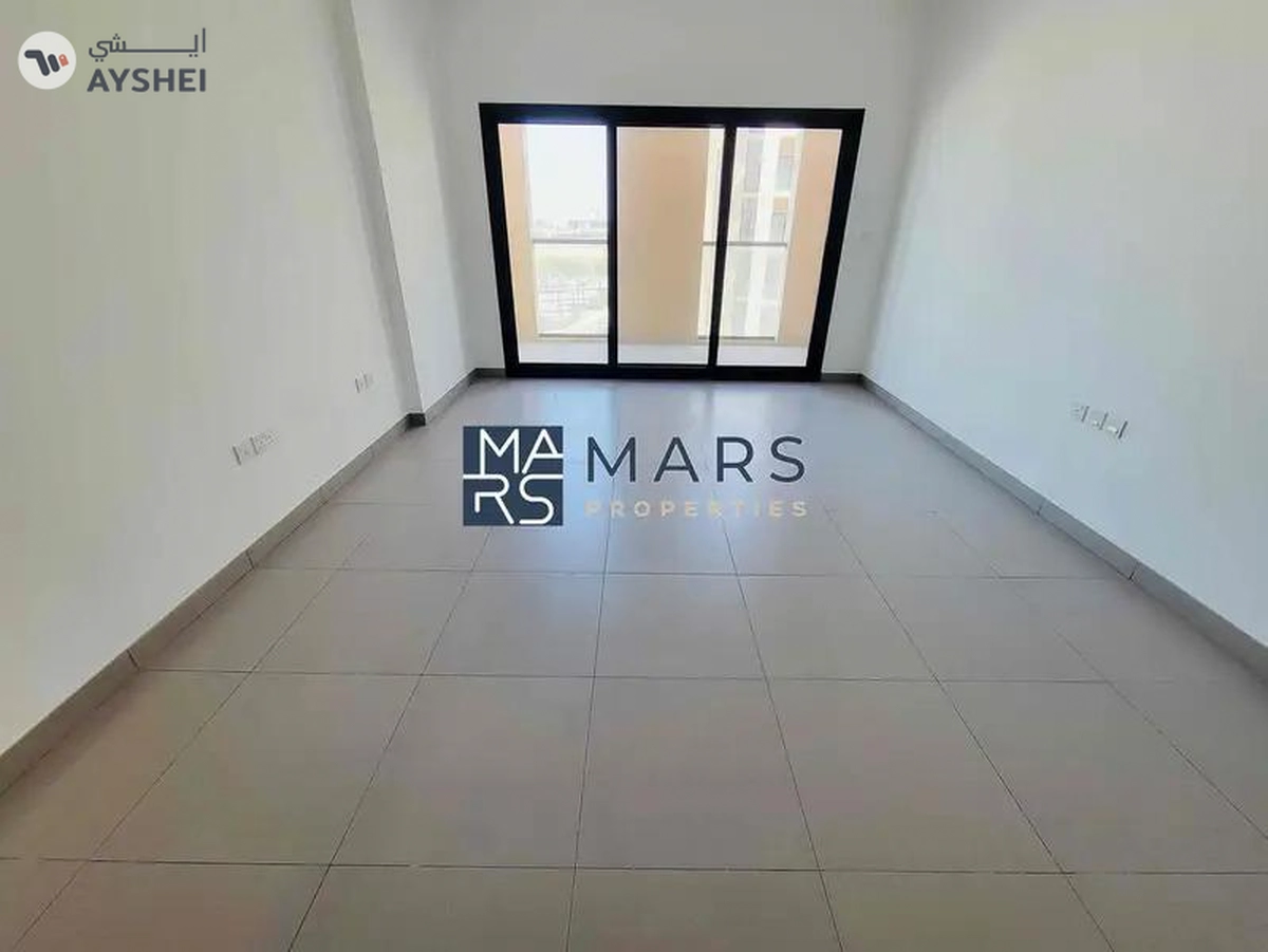 Balcony Studio | Spacious | Full Of Amenities | Resale