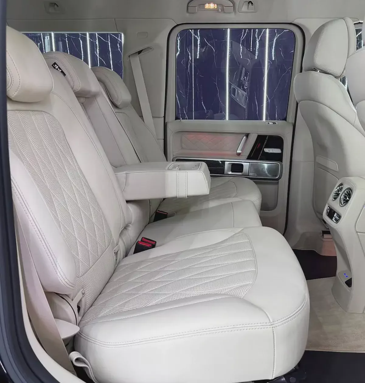 European | Low Mileage | Original Paint | Full service History | Well Maintained-18-18