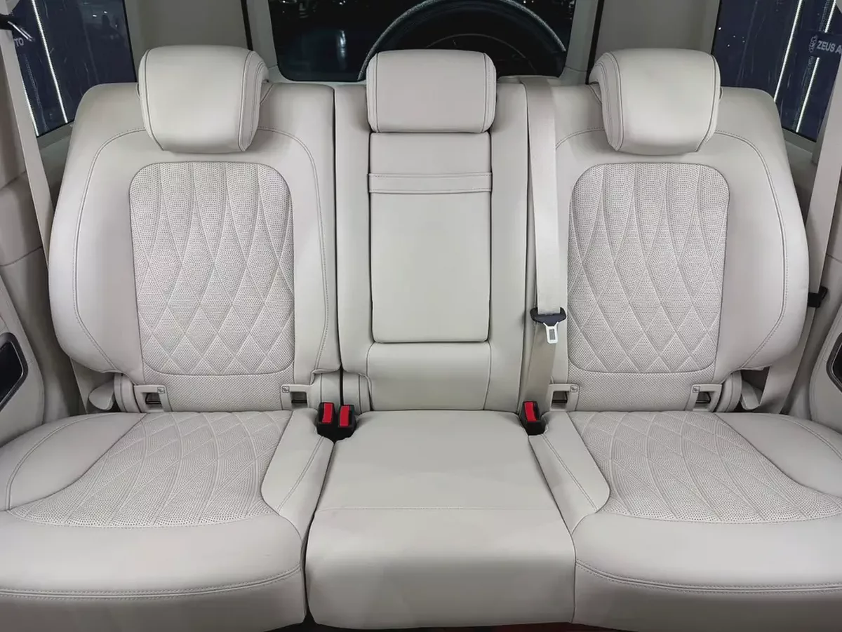 European | Low Mileage | Original Paint | Full service History | Well Maintained-19-19