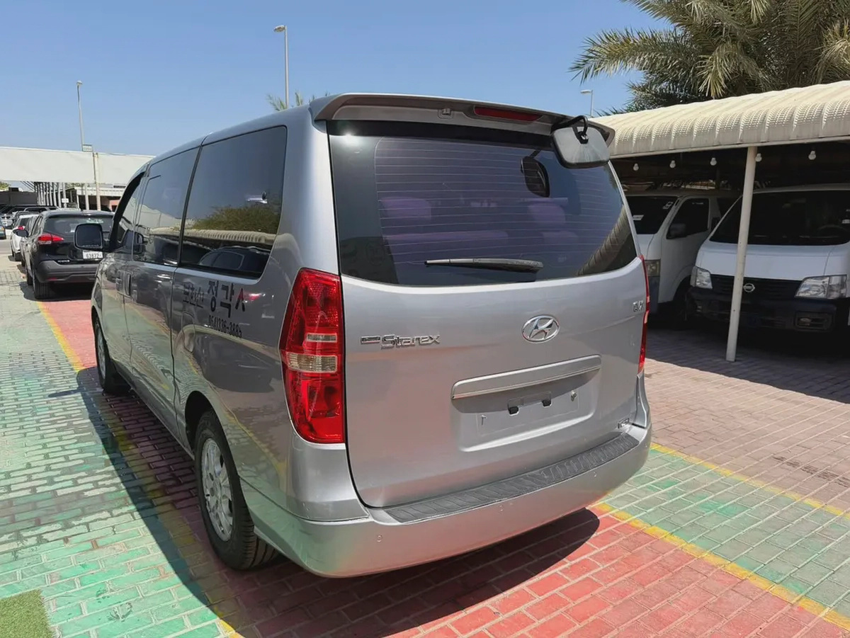 Hyundai Grand Starex GLS 2013 - Korean Specs - Well Maintained-3-3