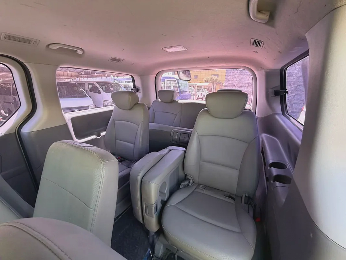 Hyundai Grand Starex GLS 2013 - Korean Specs - Well Maintained-6-6