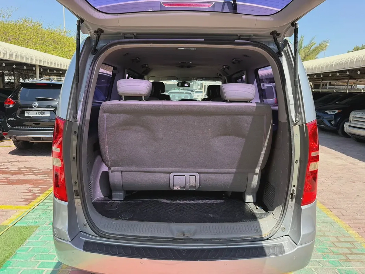 Hyundai Grand Starex GLS 2013 - Korean Specs - Well Maintained-8-8