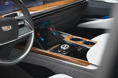 2025 CADILLAC ESCALADE 600 SPORT PLATINUM WITH WARRANTY AND SERVICE CONTRACT-8