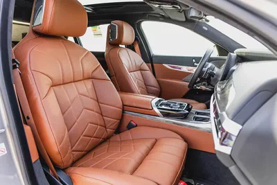 BMW 735i M Sport Individual – 2025 | GCC | 3,915 KM | 5 YEARS SERVICE AND WARRANTY BMW AGMC-10
