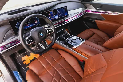 BMW 735i M Sport Individual – 2025 | GCC | 3,915 KM | 5 YEARS SERVICE AND WARRANTY BMW AGMC-5