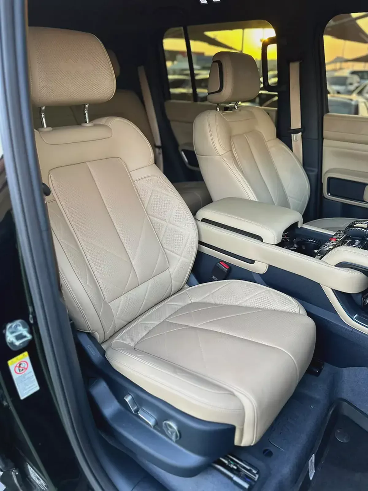 BYD LEONARD 5 ULTRA 2025 UNDER WARRANTY FULL OPTION ORIGINAL PAINT PERFECT CONDITION-12-12