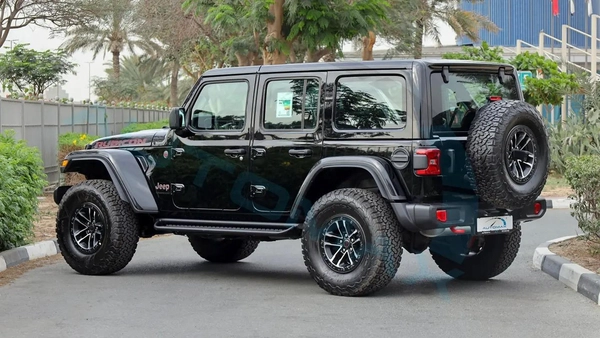 ( Only For Export ) 2025/2025 i4 2.0L TURBO JEEP WRANGLER UNLIMITED RUBICON XTREME GCC BRAND NEW