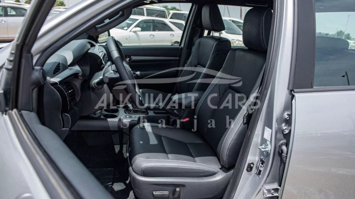 Toyota Hilux ADVENTURE 2.8D AT 4×4 MY2026-17-0