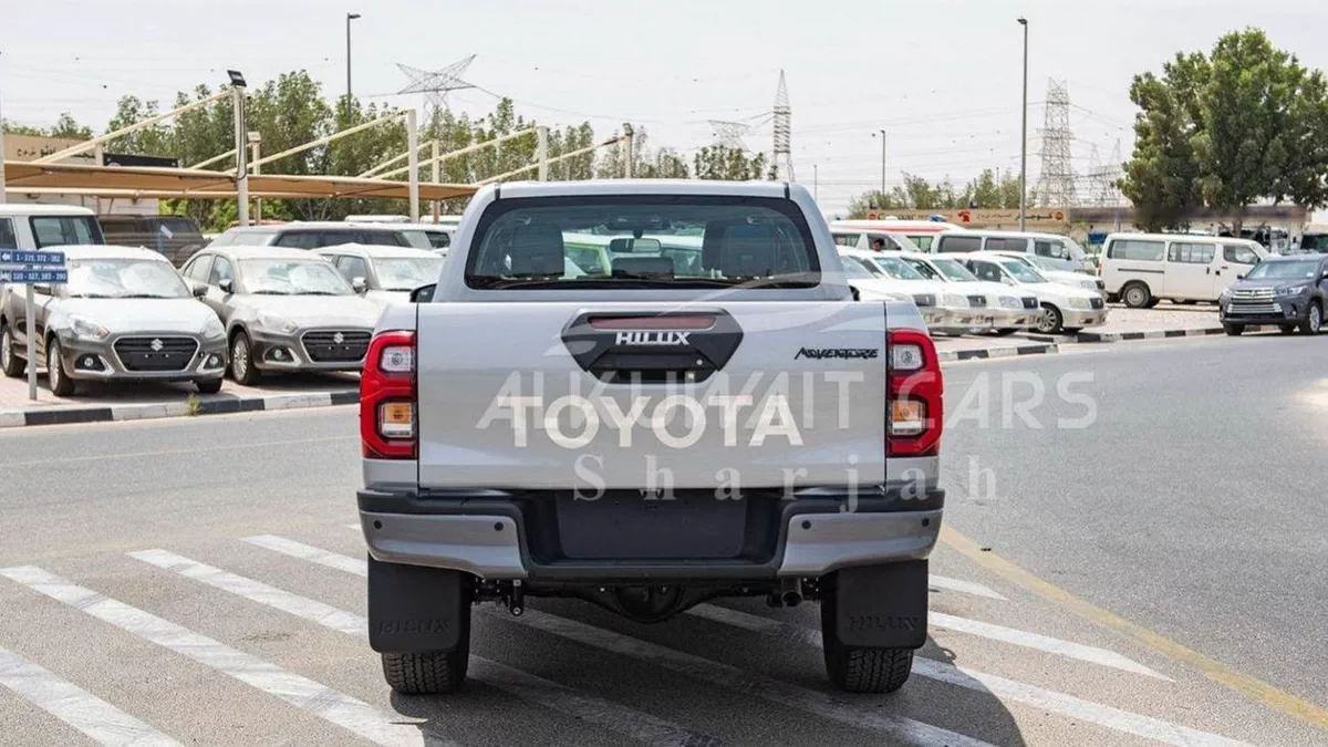 Toyota Hilux ADVENTURE 2.8D AT 4×4 MY2026-4-0