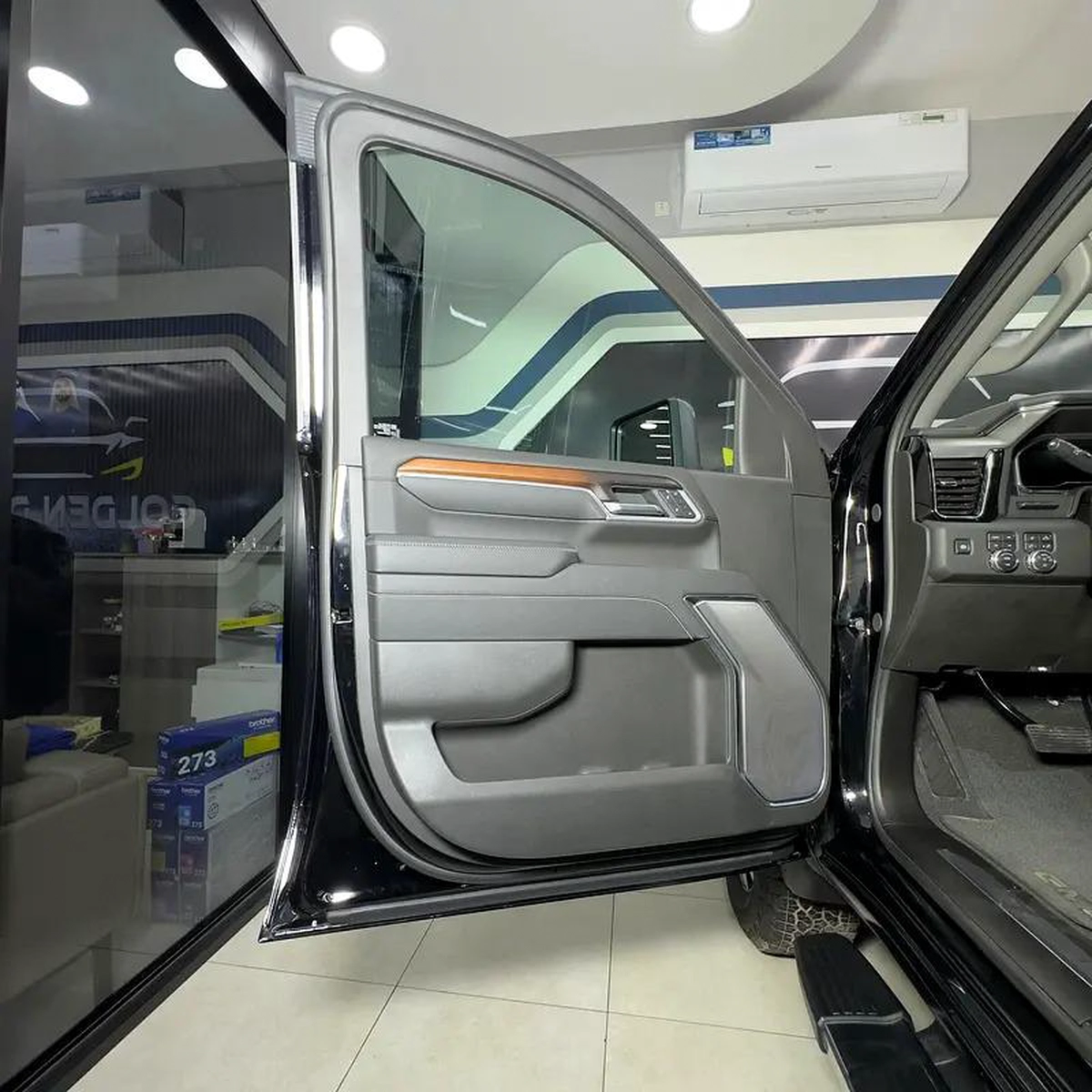 2025 GMC Sierra Denali 2500 HD Diesel-3-3