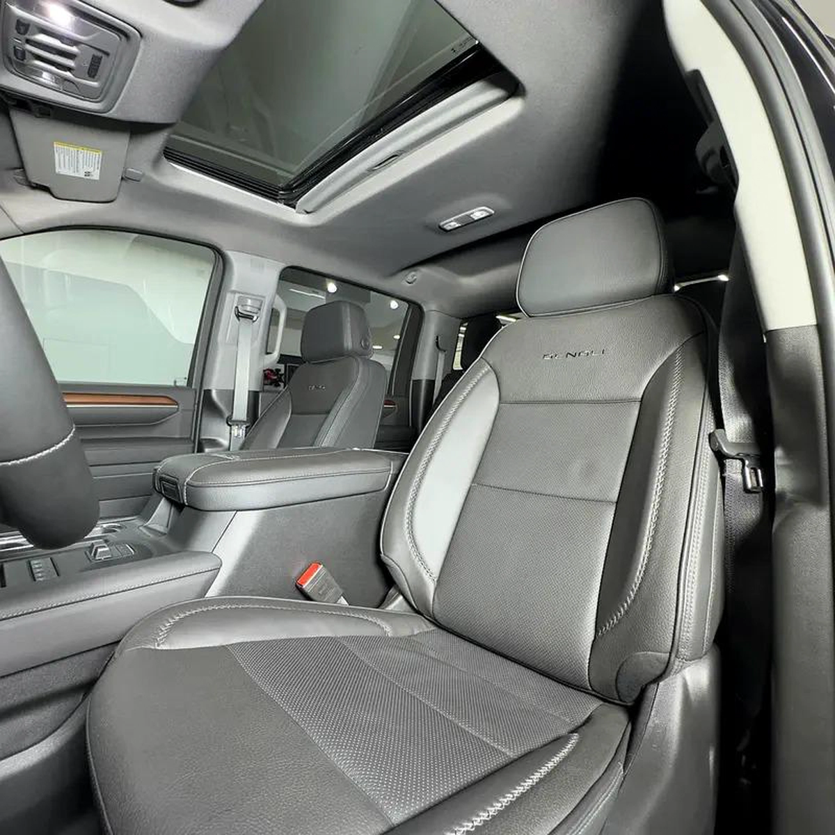 2025 GMC Sierra Denali 2500 HD Diesel-11-11
