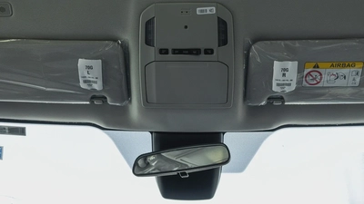 2026 Toyota Highlander LE 2.5 AT Hybrid-11