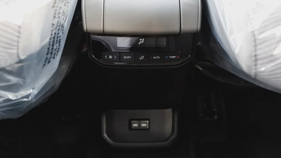 2026 Toyota Highlander LE 2.5 AT Hybrid-17