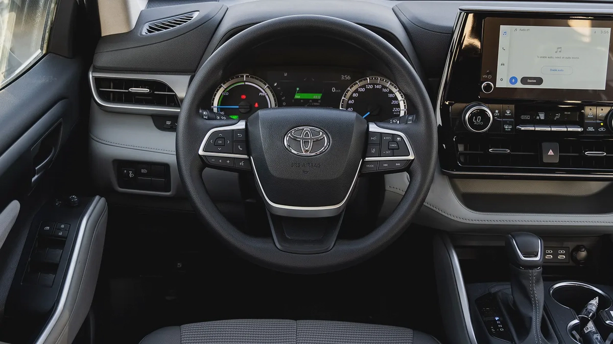 2026 Toyota Highlander LE 2.5 AT Hybrid-12-12