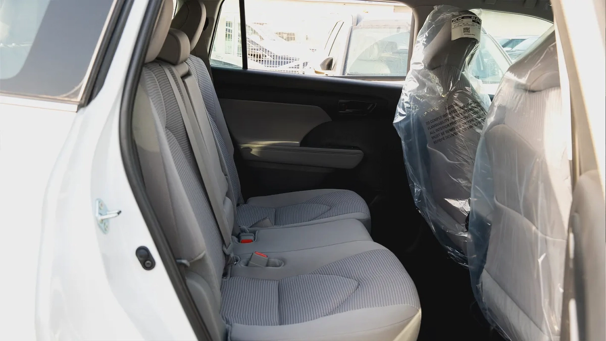 2026 Toyota Highlander LE 2.5 AT Hybrid-16-16